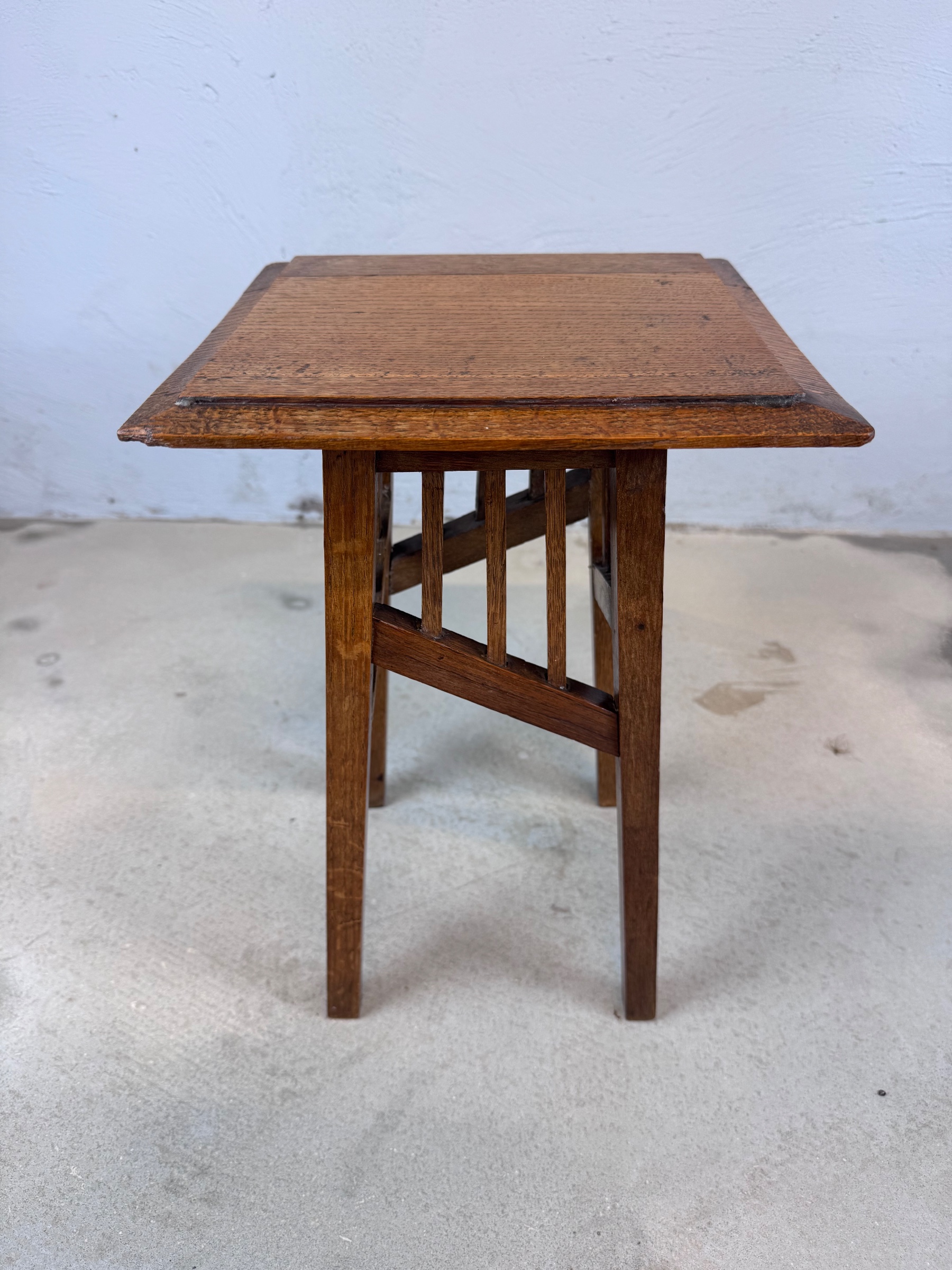 Oak Arts & Crafts stool